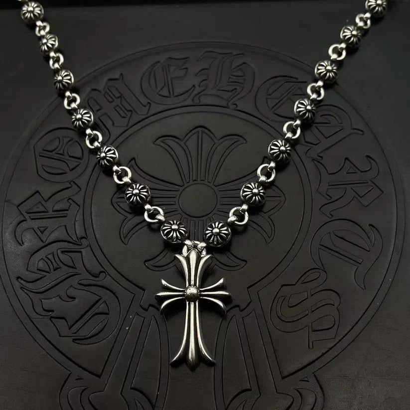 CH LOGO NECKLACE -9